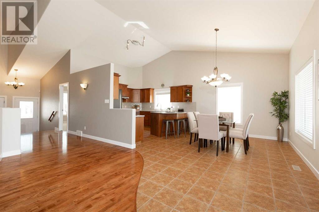 34 Rivermont Crescent W