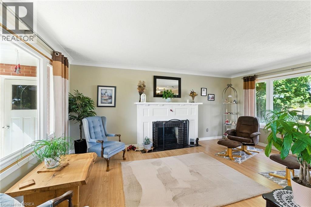 207 ROBINSON Road