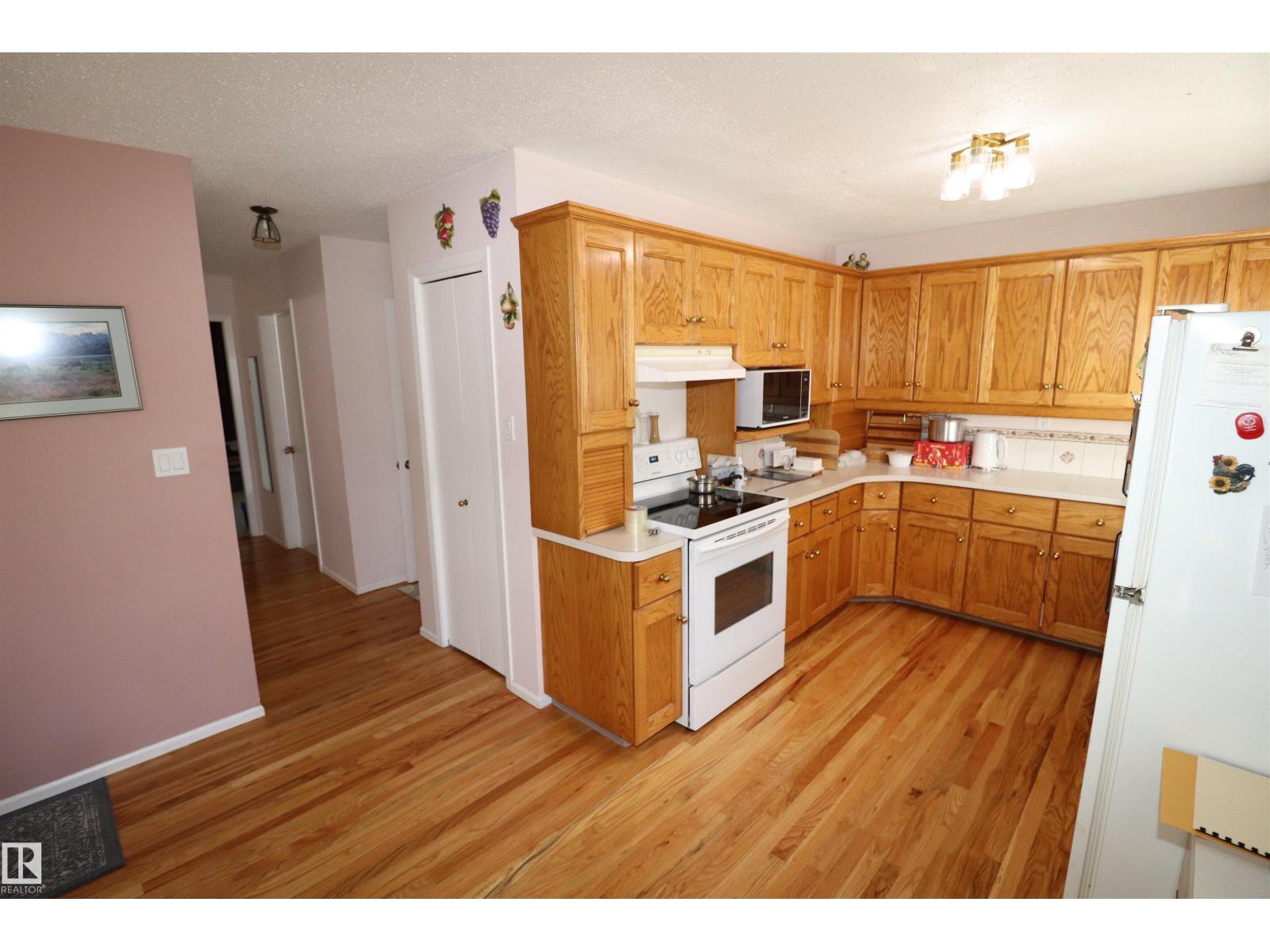 #1 22348 TWP ROAD 512