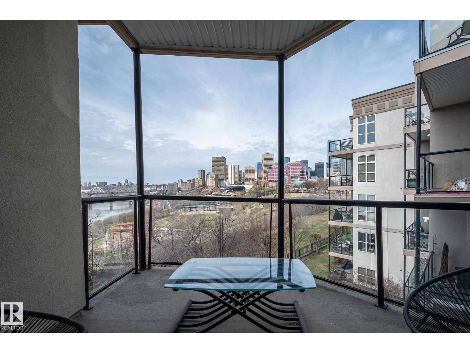 #412 9503 101 AV NW NW