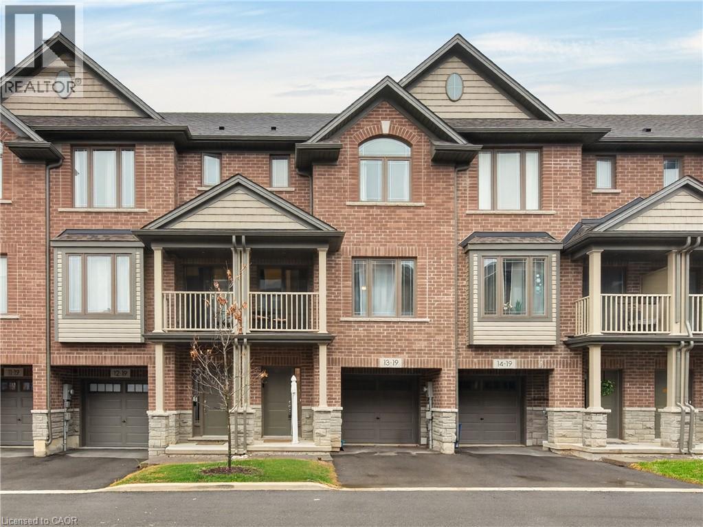 19 PICARDY Drive Unit# 13