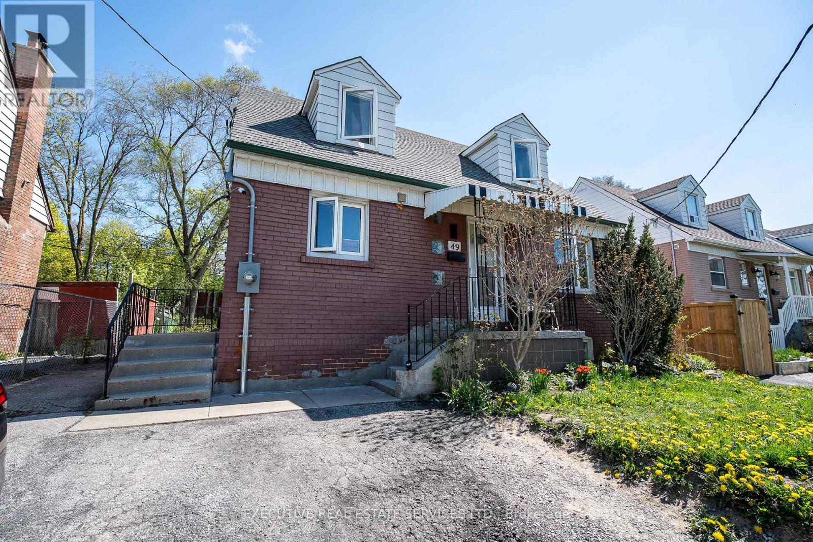 49 TRETHEWEY DRIVE