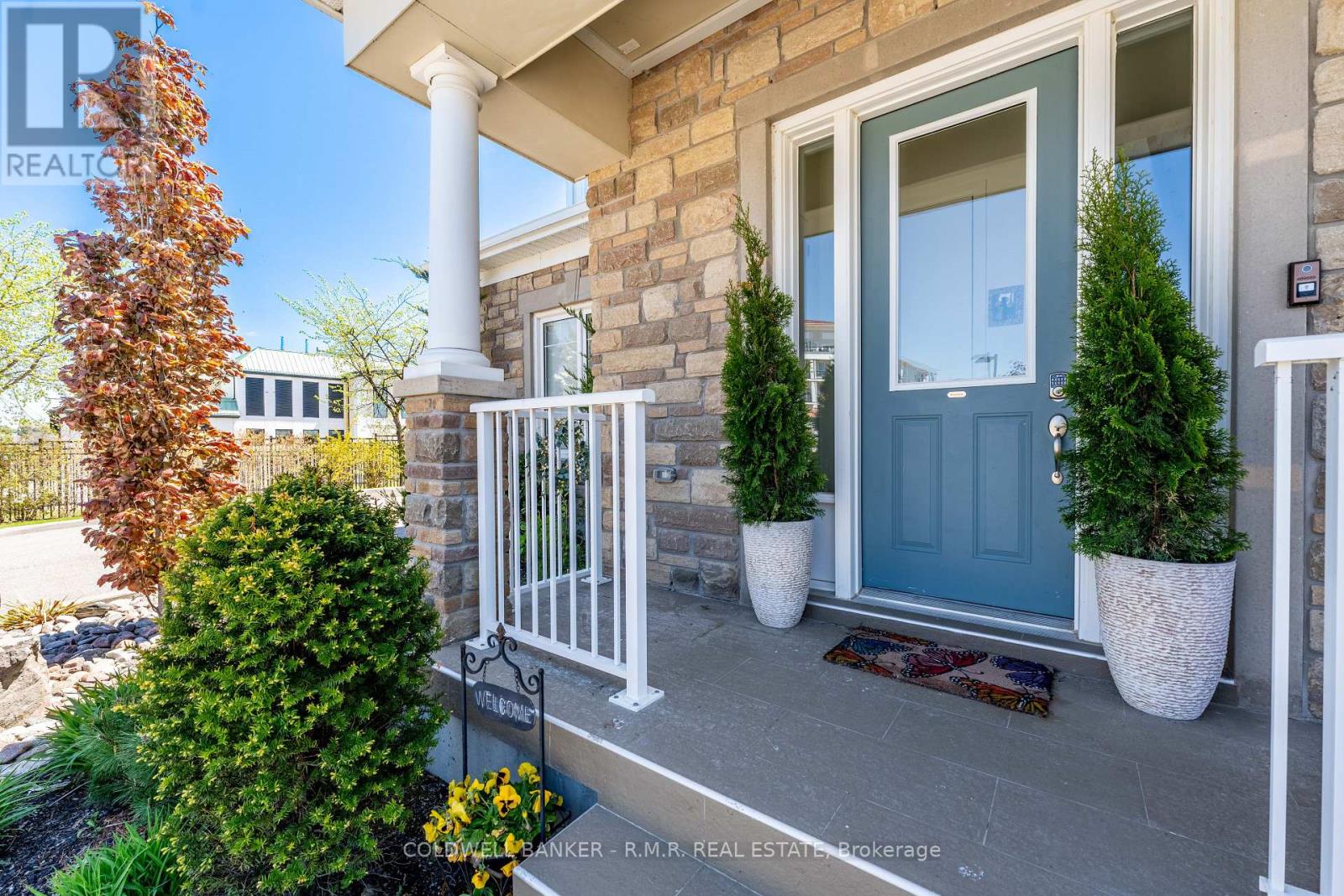 6G - 305 LAKEBREEZE DRIVE