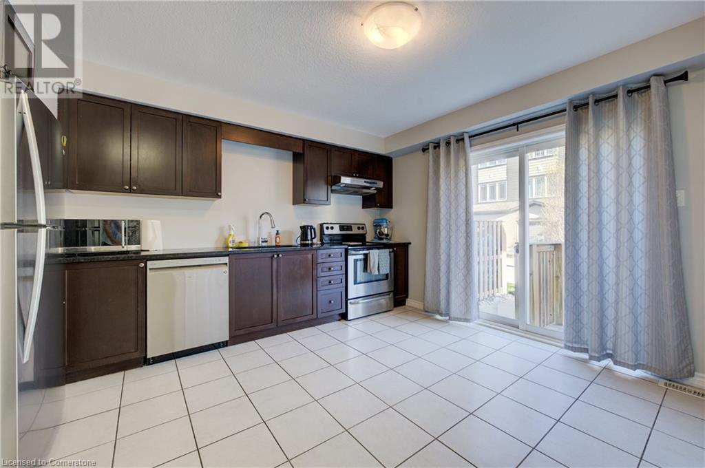 12 POPLAR Drive Unit# 35