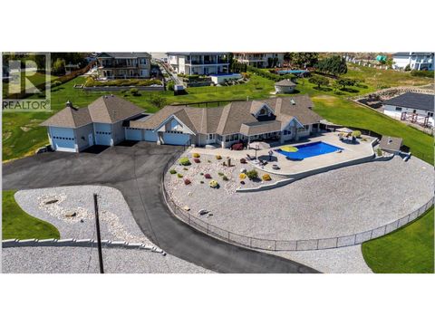 6130 Lipsett Avenue Peachland BC V0H1X7