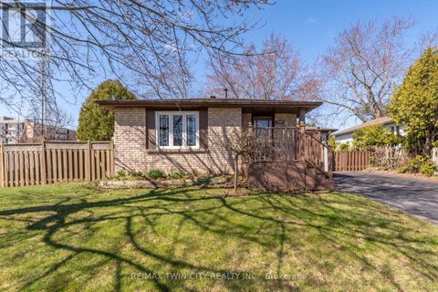 390 BRANTWOOD PARK ROAD Brantford ON N3P1K7