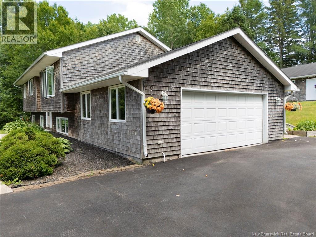 5 Vaughan Drive