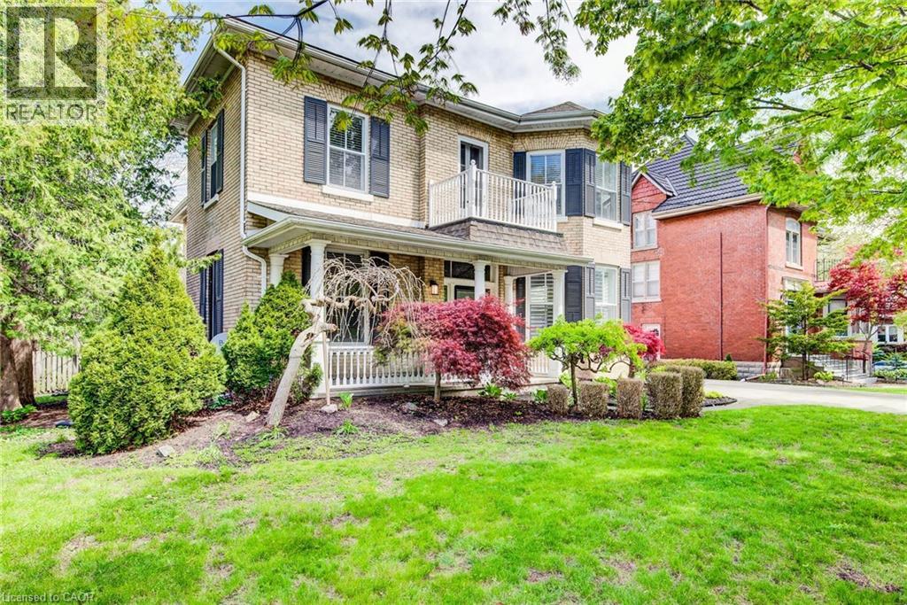 383 INGERSOLL Avenue