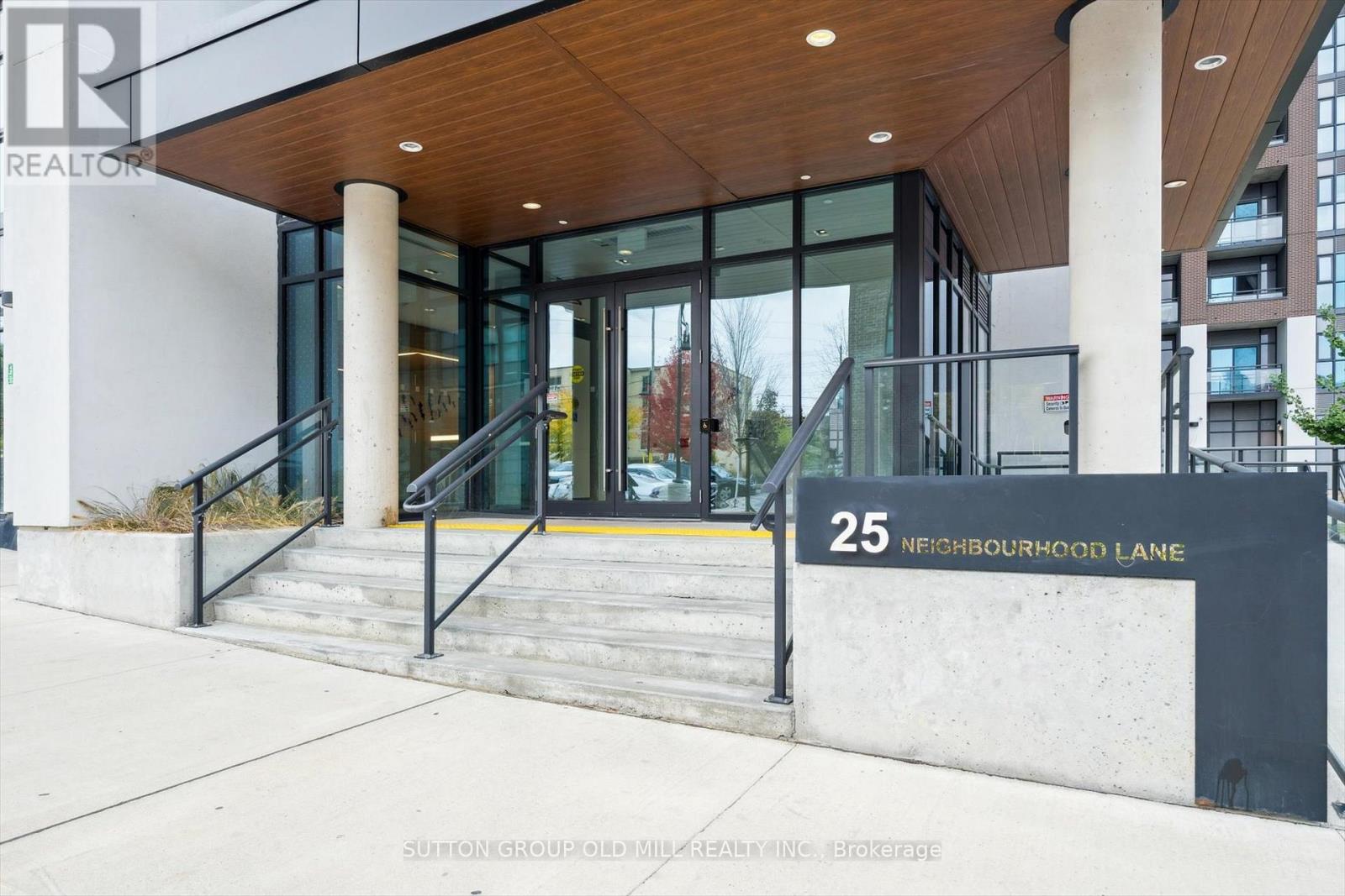 101 - 25 NEIGHBOURHOOD LANE