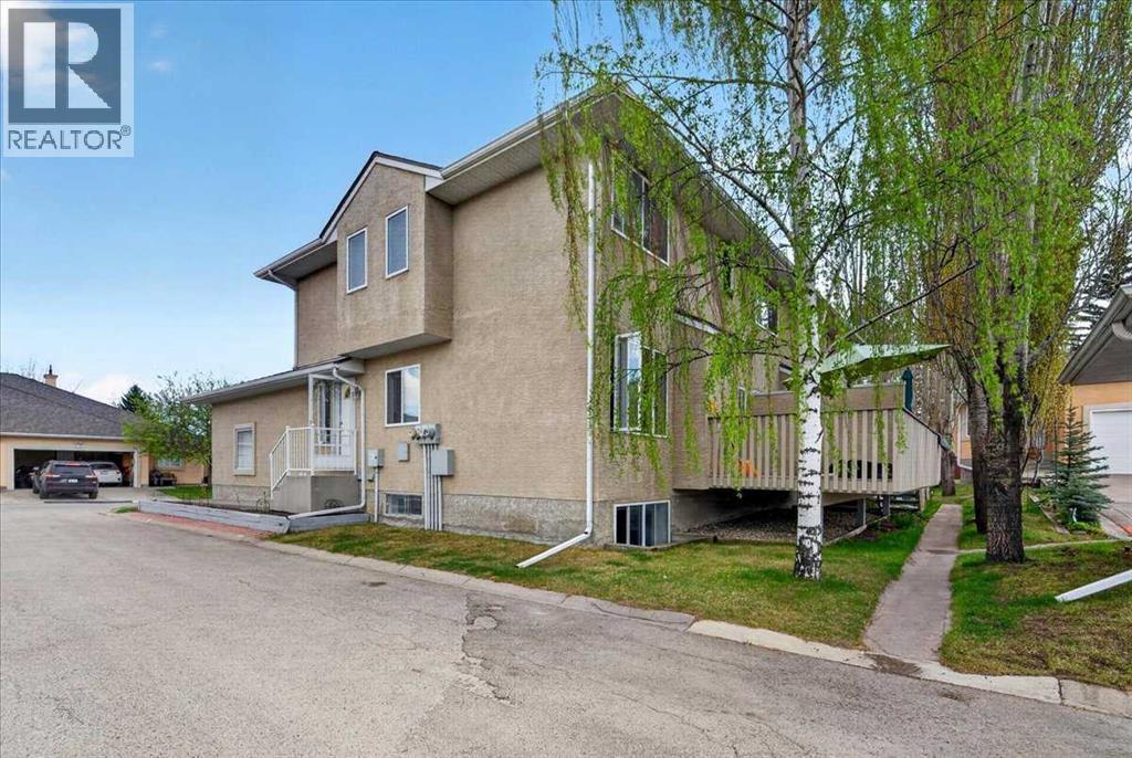15 Cedarview Mews