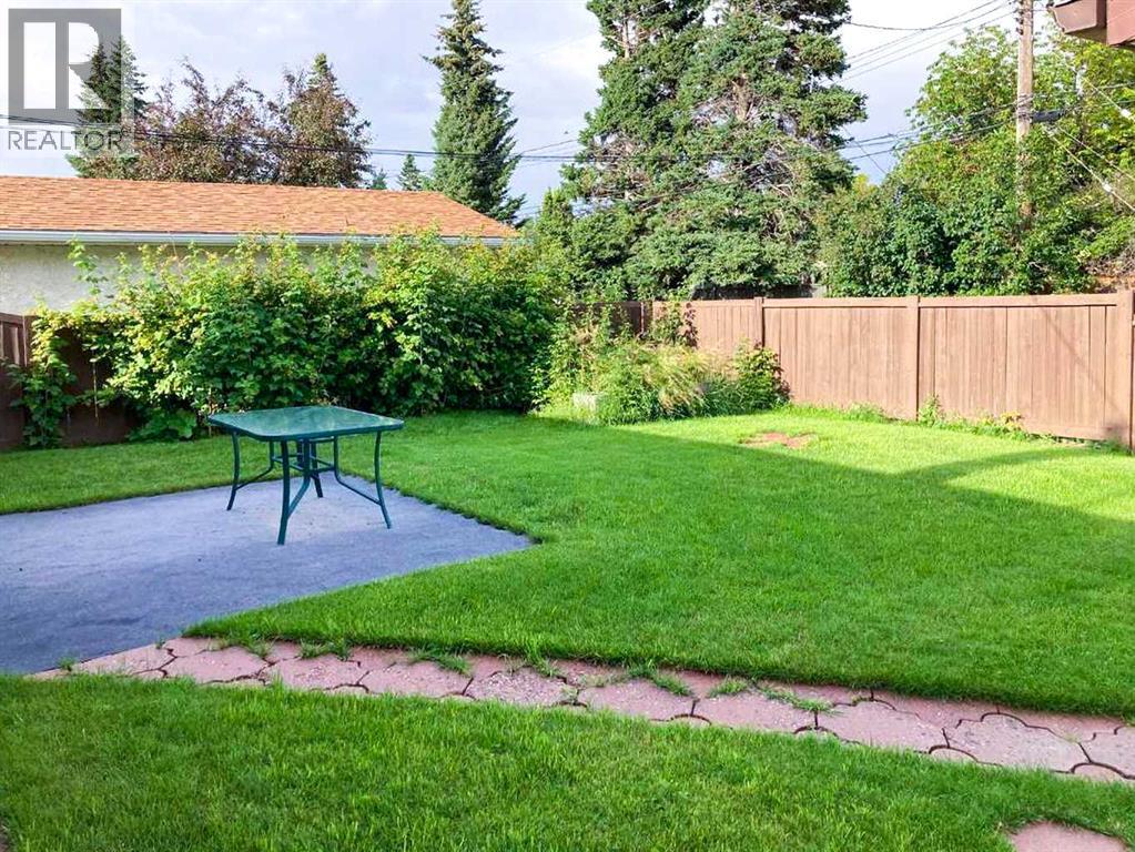 84 Waterloo Drive SW