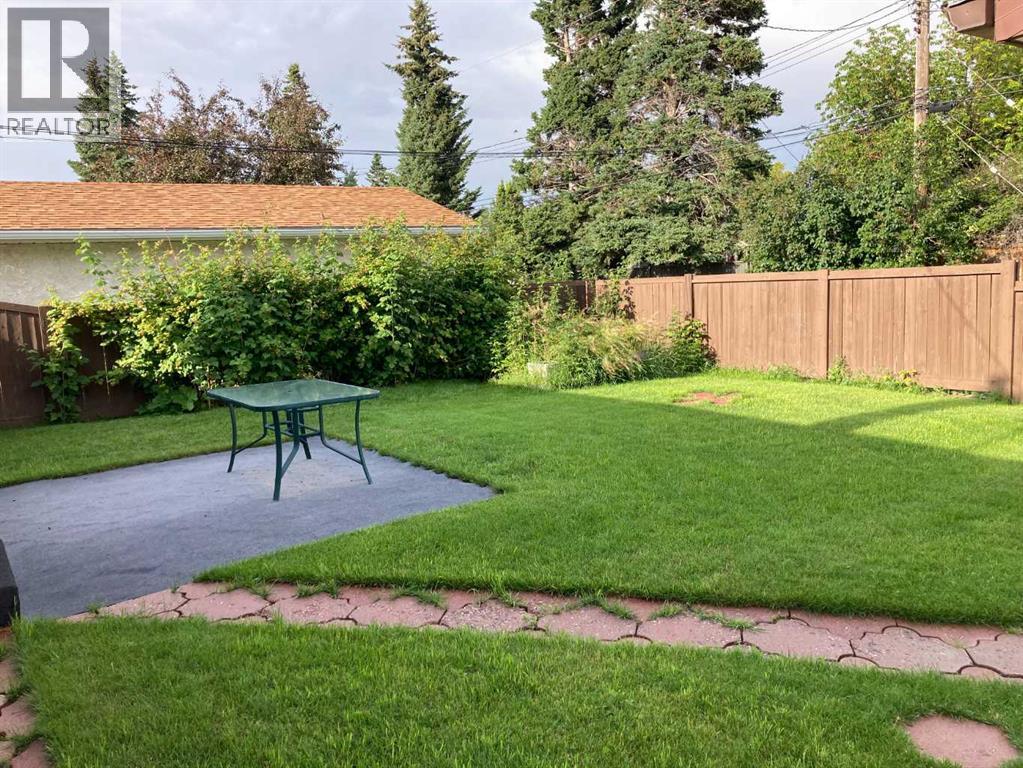 84 Waterloo Drive SW