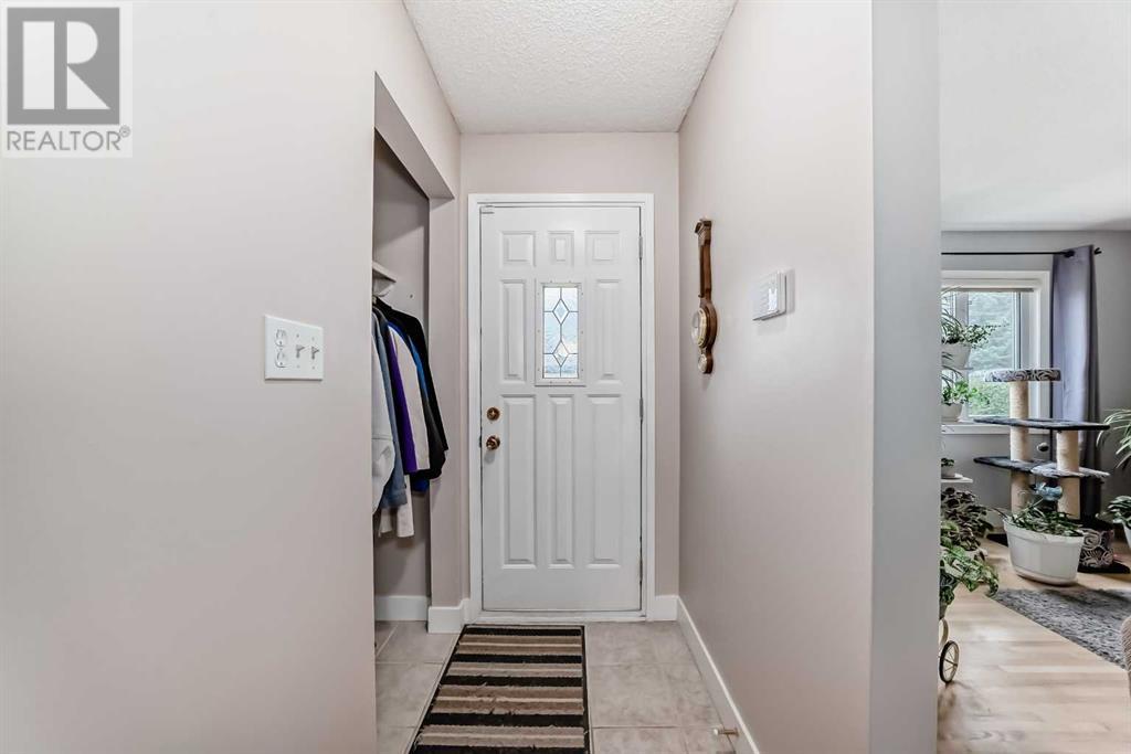 1004 Hunterston Hill NW
