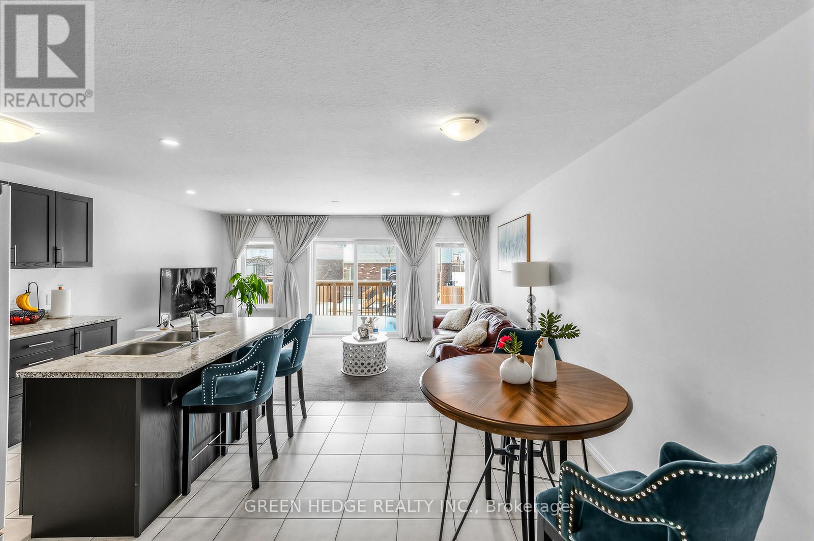 47 - 135 HARDCASTLE DRIVE