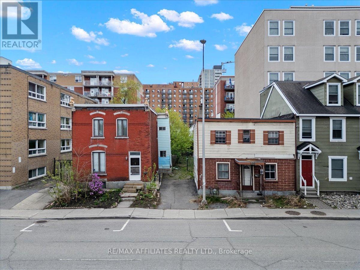 168-174 MURRAY STREET N