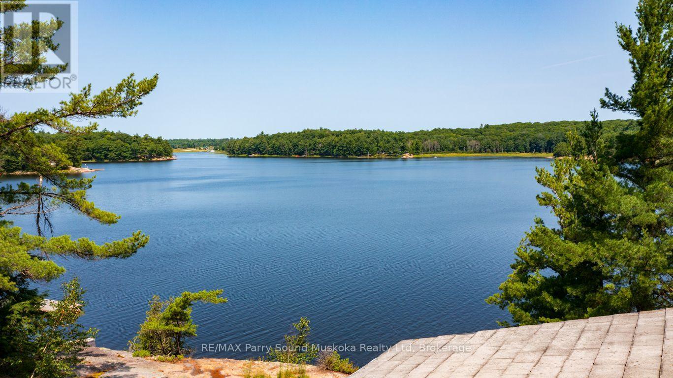 45 RIDGEWAY DRIVE