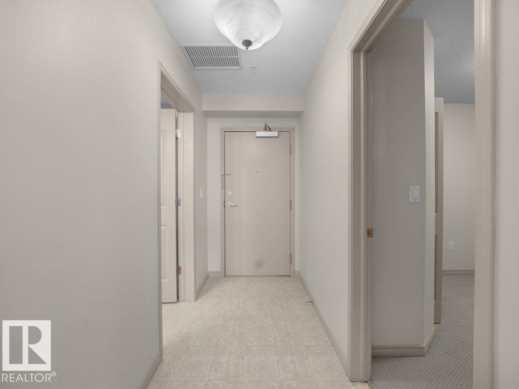 #302 1589 GLASTONBURY BV NW