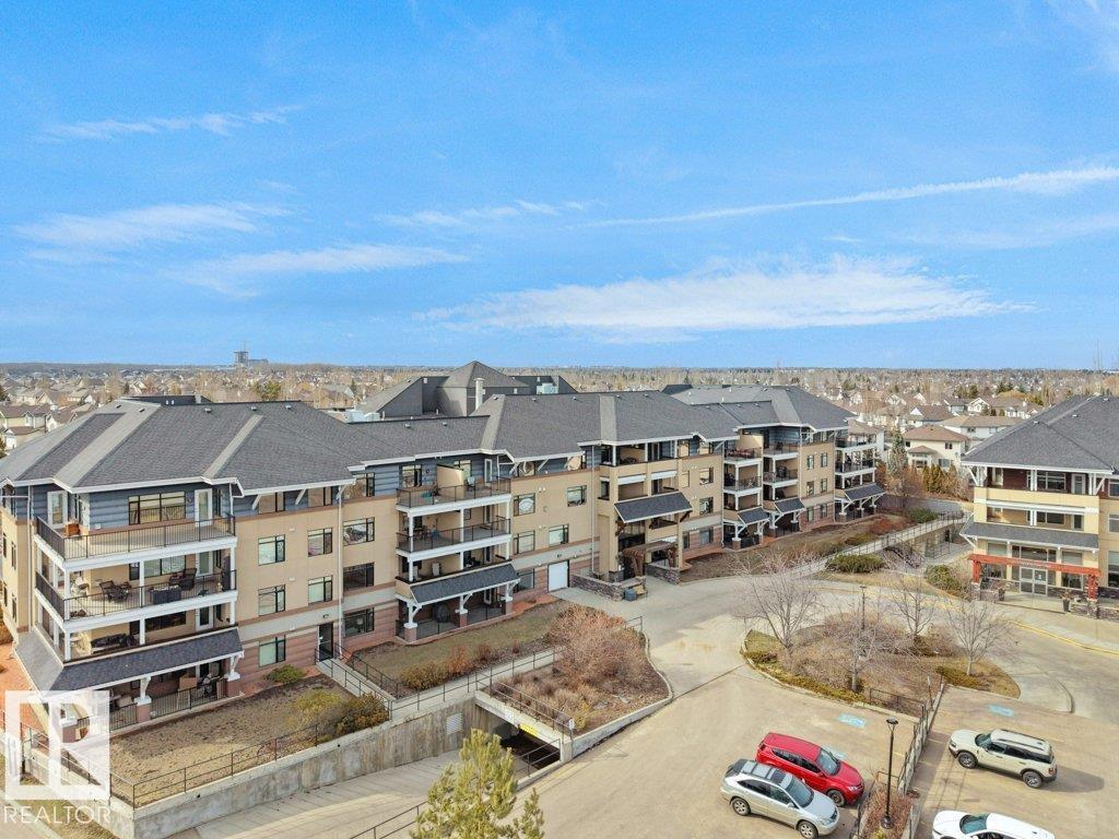 #302 1589 GLASTONBURY BV NW