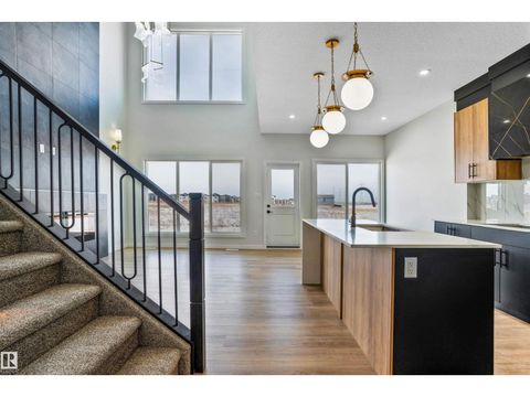 112 25 ST SW Edmonton AB T6X3K3