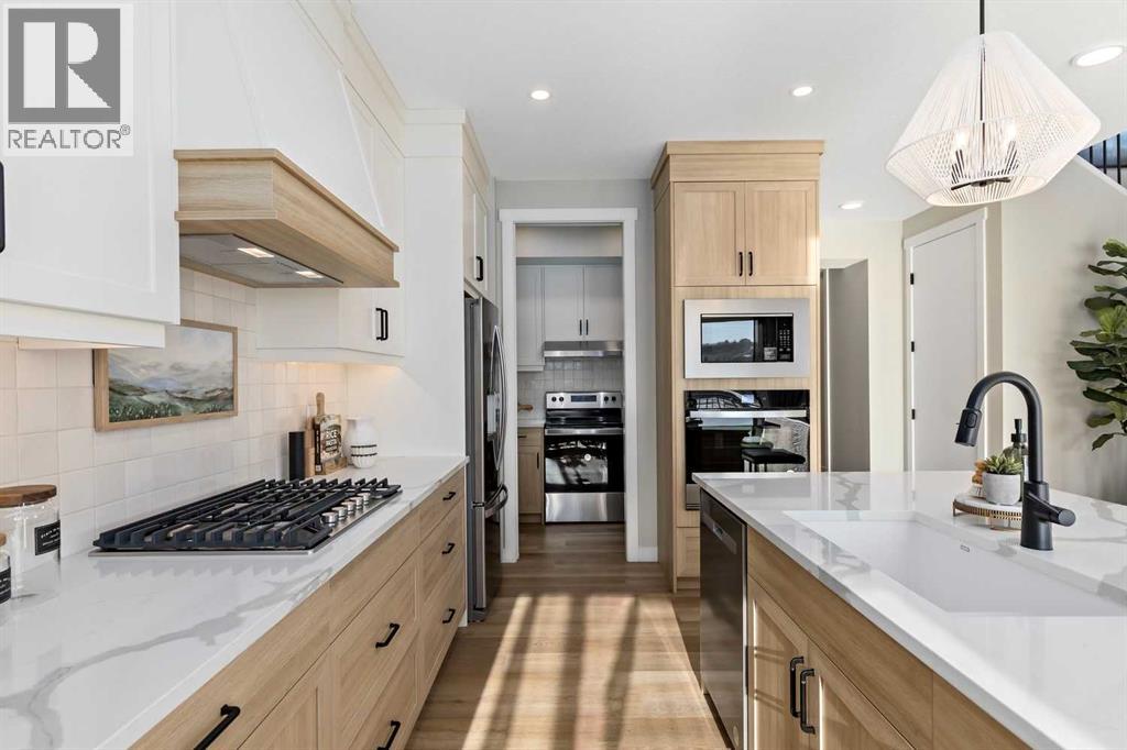 8 Creekview Manor SW