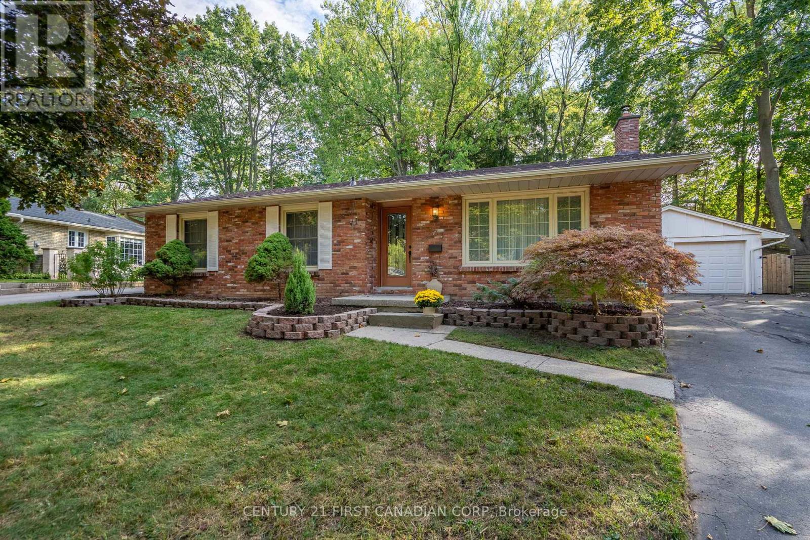 533 BELVEDERE AVENUE