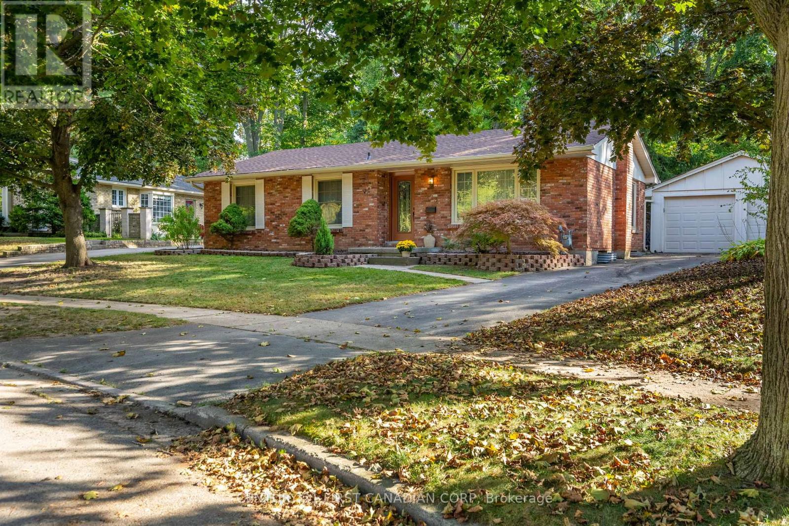 533 BELVEDERE AVENUE