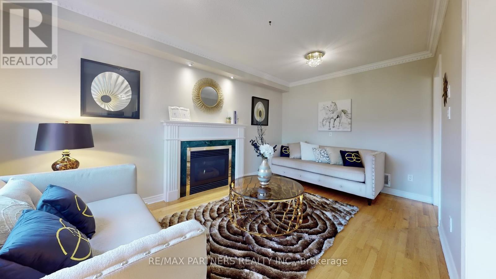 71 ALPINE CRESCENT