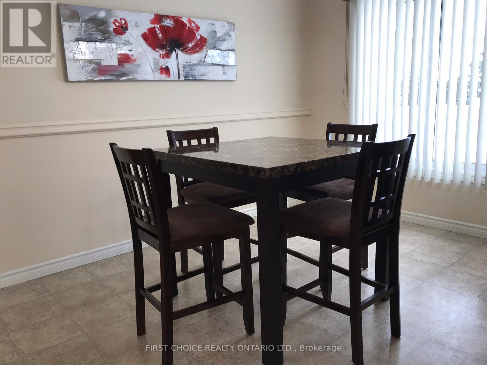 1547 VERCHERES STREET