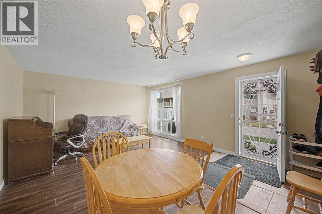 814, 200 Brookpark Drive SW