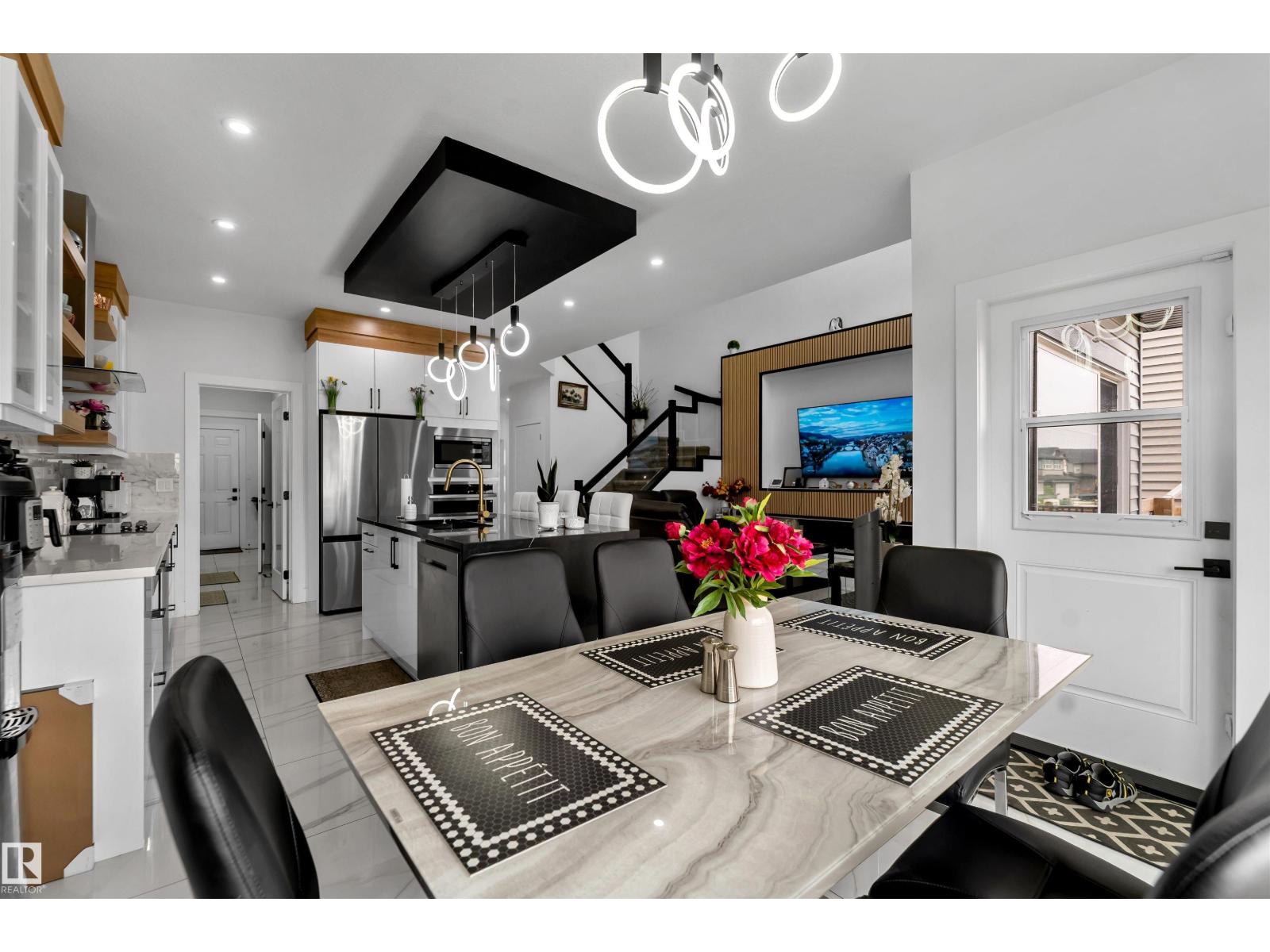 15518 13A AV SW