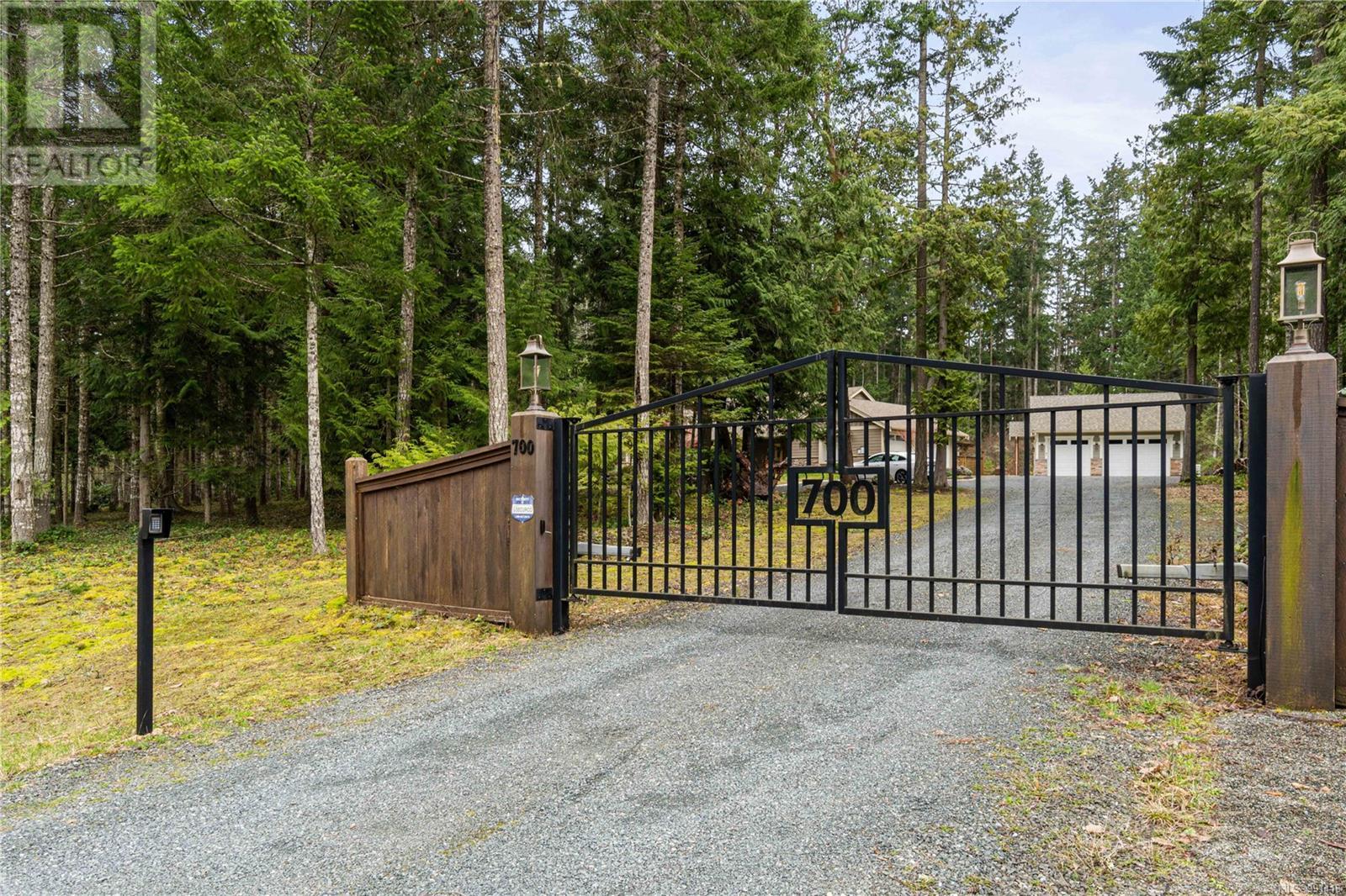 700 Wildgreen Way