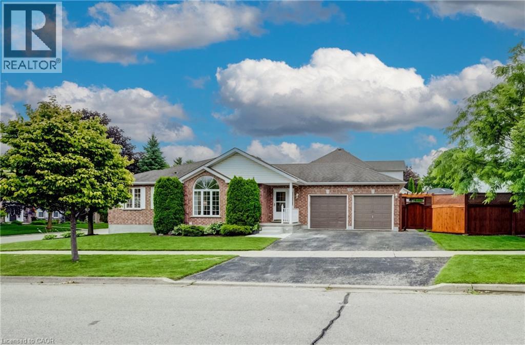 27 CHANDOS Drive