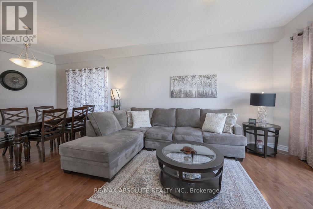 77 CARTER CRESCENT