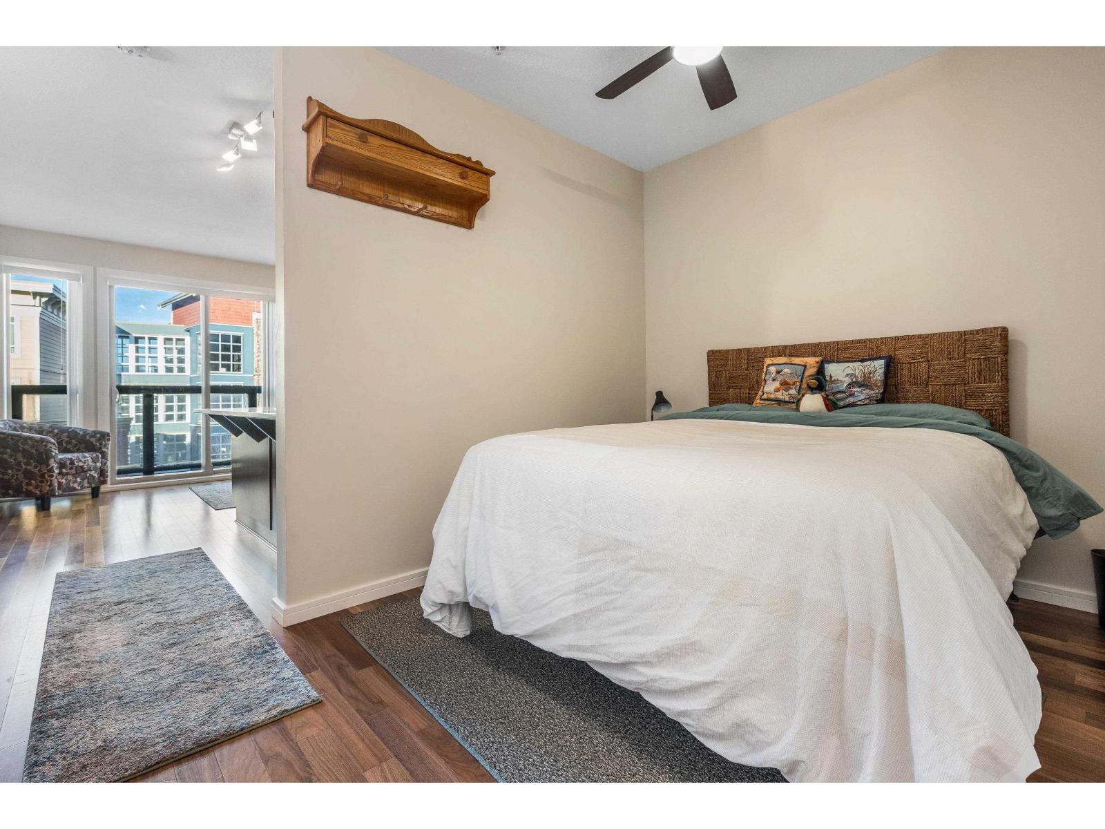 312 45530 MARKET WAY|Garrison Crossing