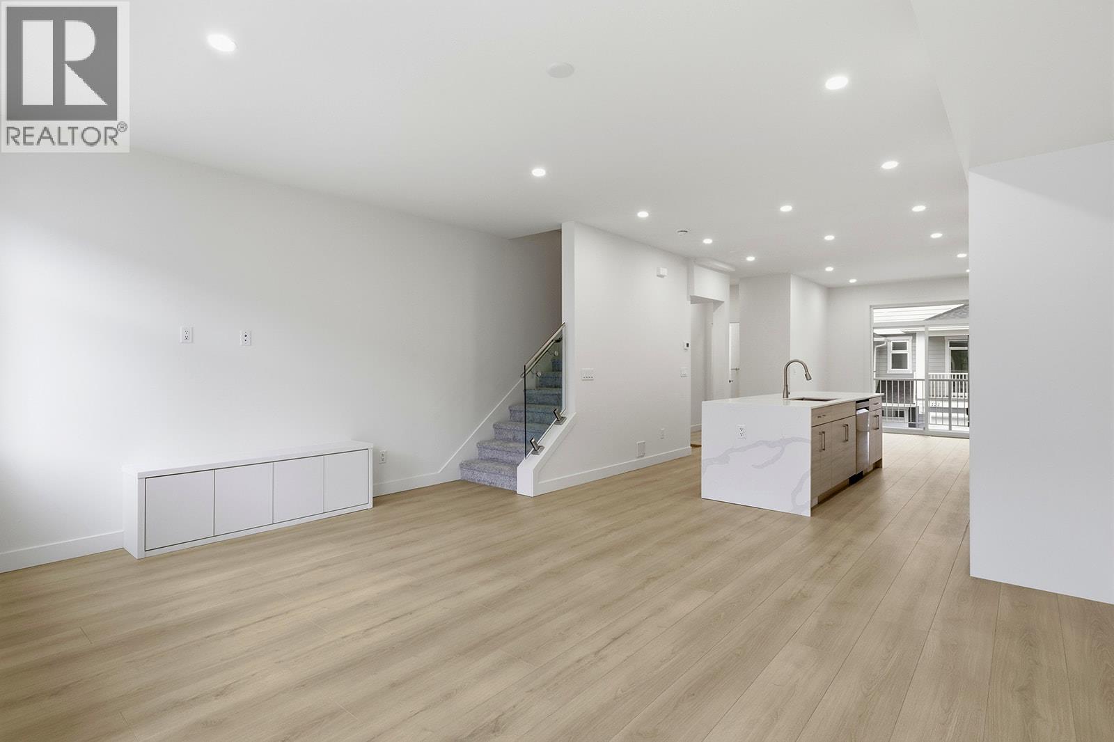 5300 Main Street Unit# 114