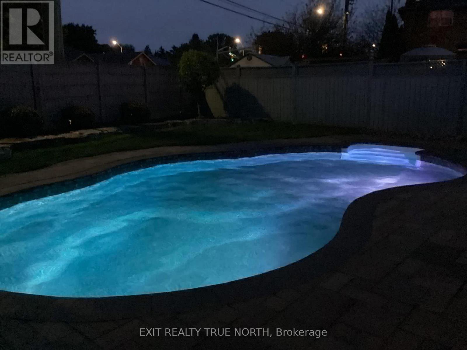53 ETHERINGTON CRESCENT - Photo 4