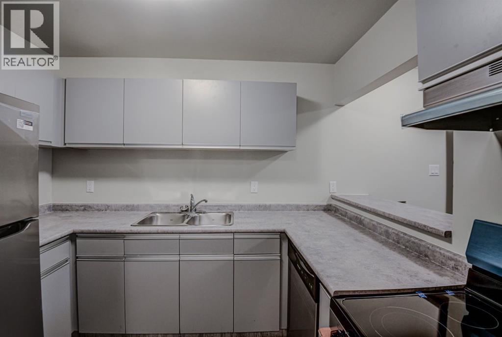 104, 1720 13 Street SW