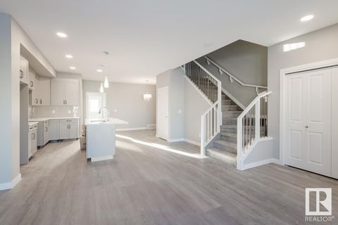 5418 69 ST Beaumont AB T4X2Z7