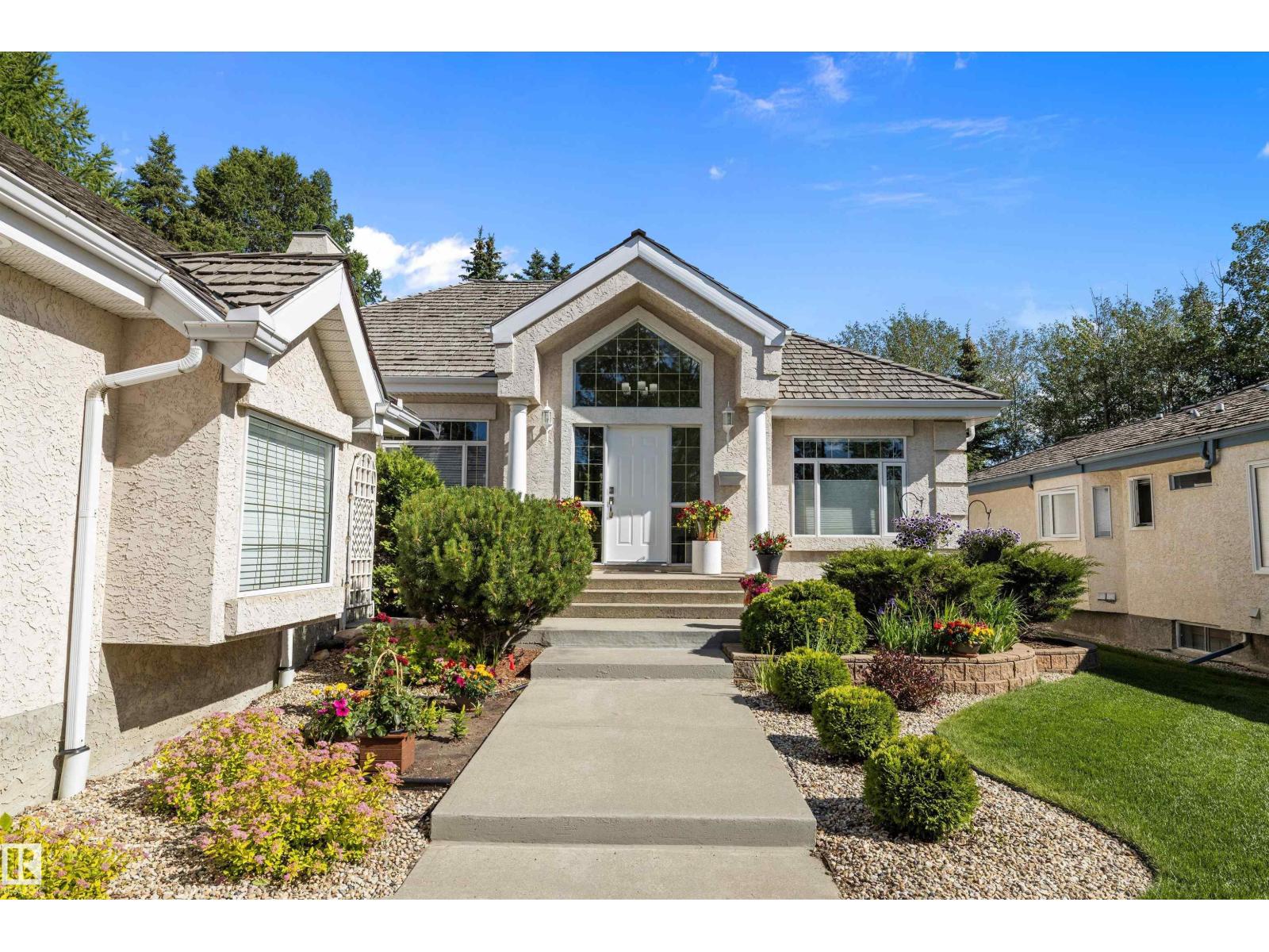 75 BLACKBURN DR W SW