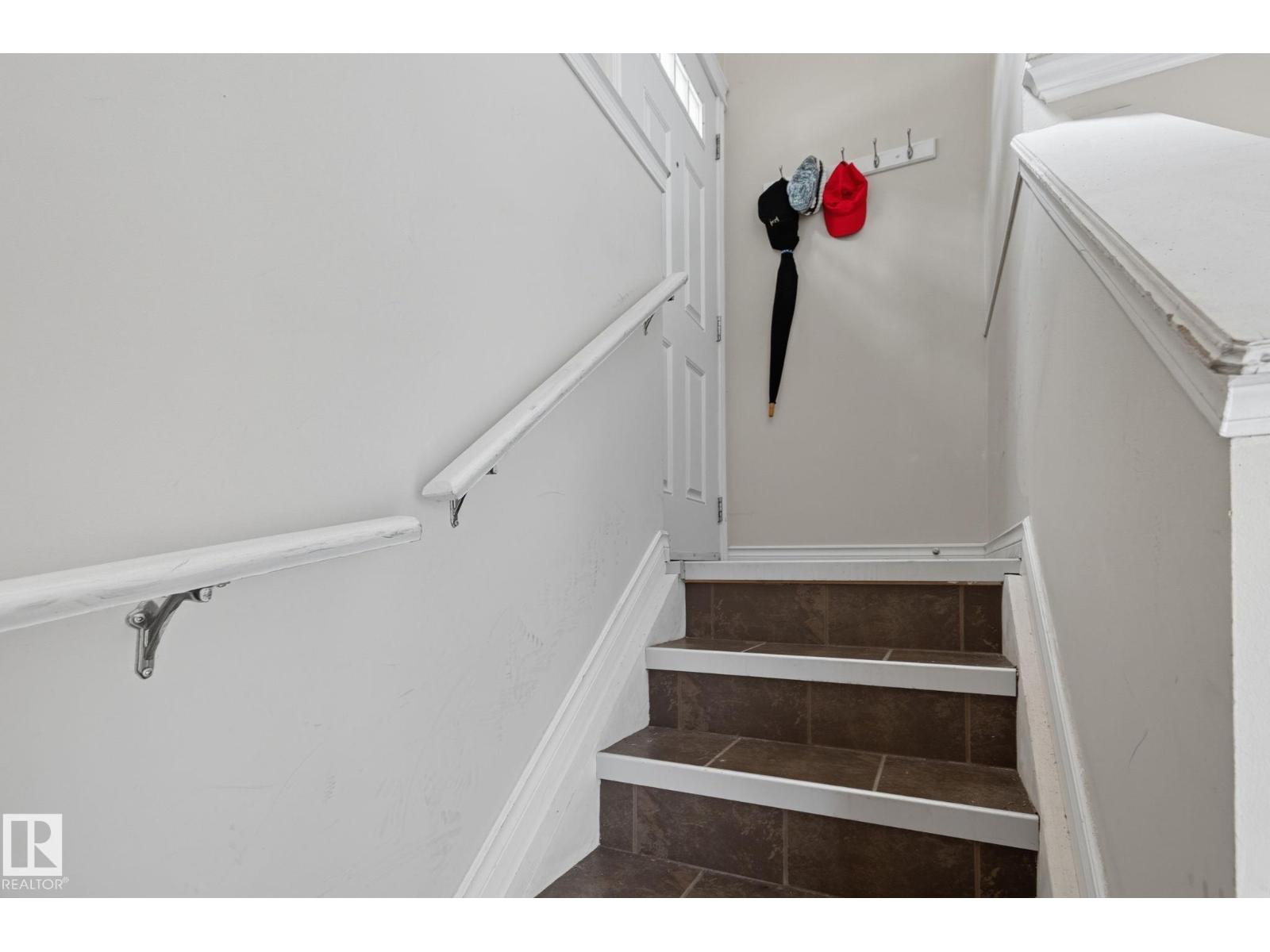 #35C 79 BELLEROSE DR