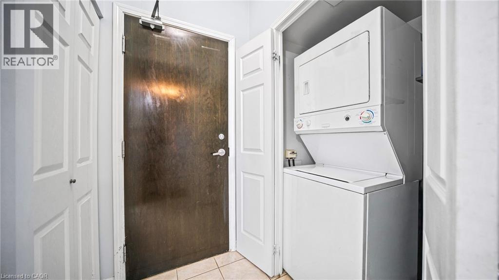 388 PRINCE OF WALES Drive Unit# 1609