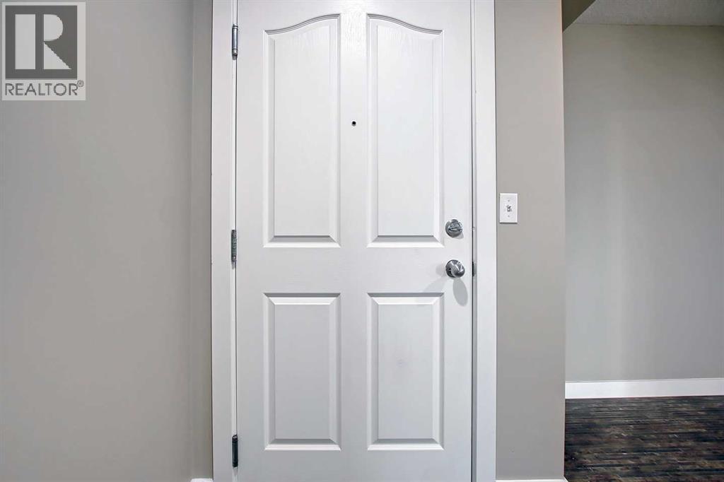 301, 355 Taralake Way NE