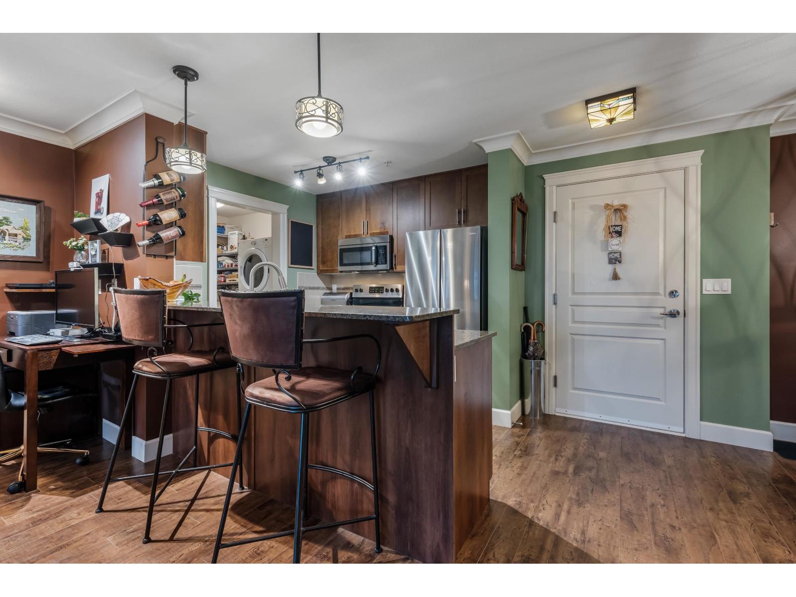 305 45665 PATTEN AVENUE|Chilliwack Proper West