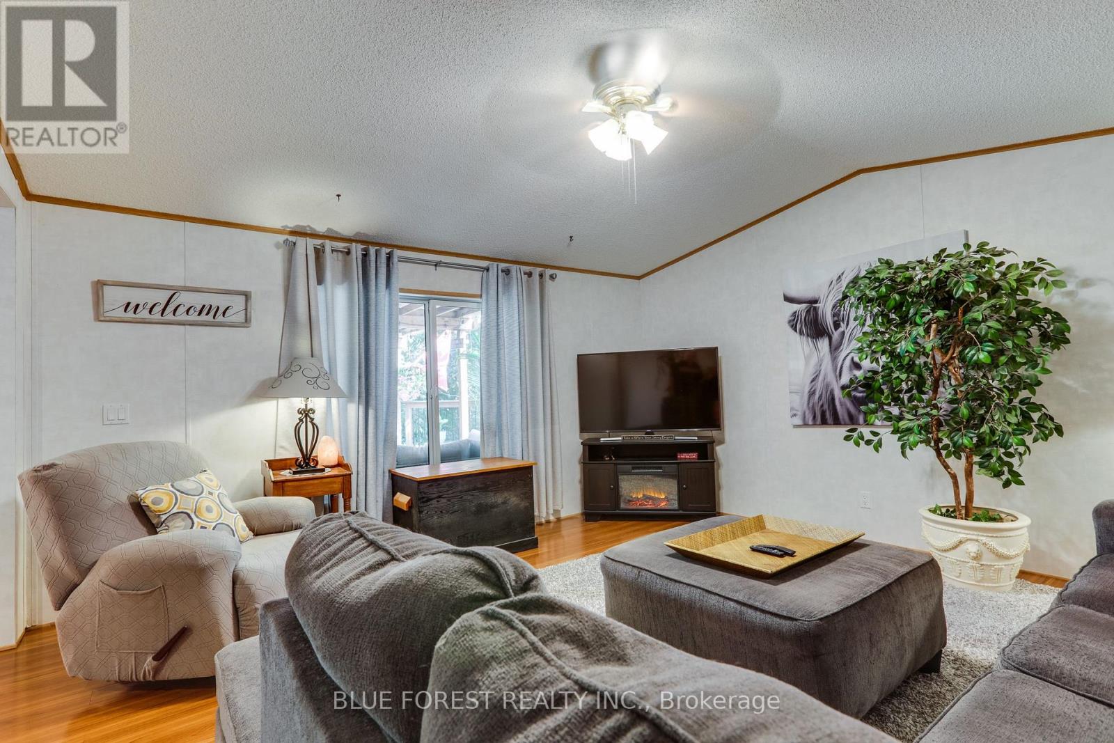 52 - 3100 DORCHESTER ROAD