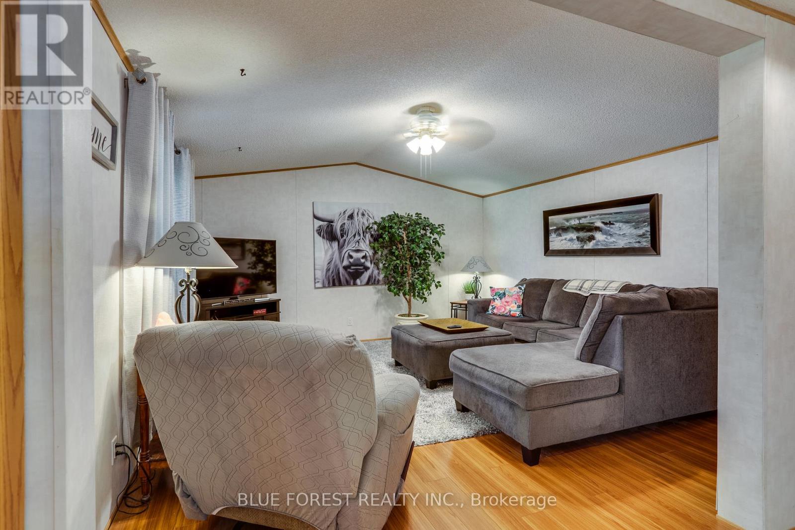 52 - 3100 DORCHESTER ROAD