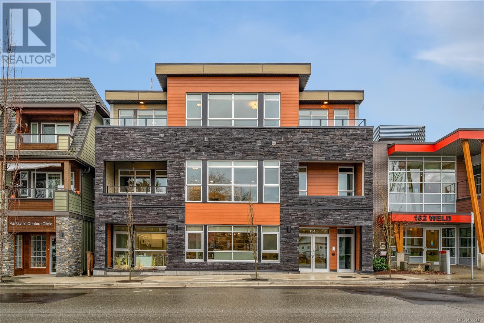 154 Weld St