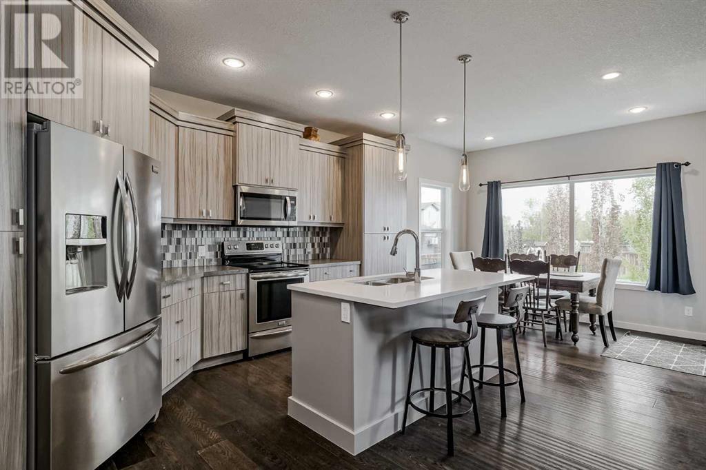 128 Wildrose Crescent