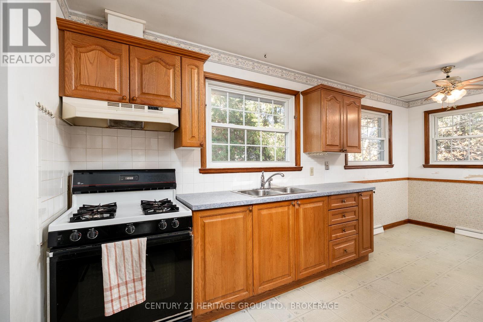 3544 PRINCESS STREET