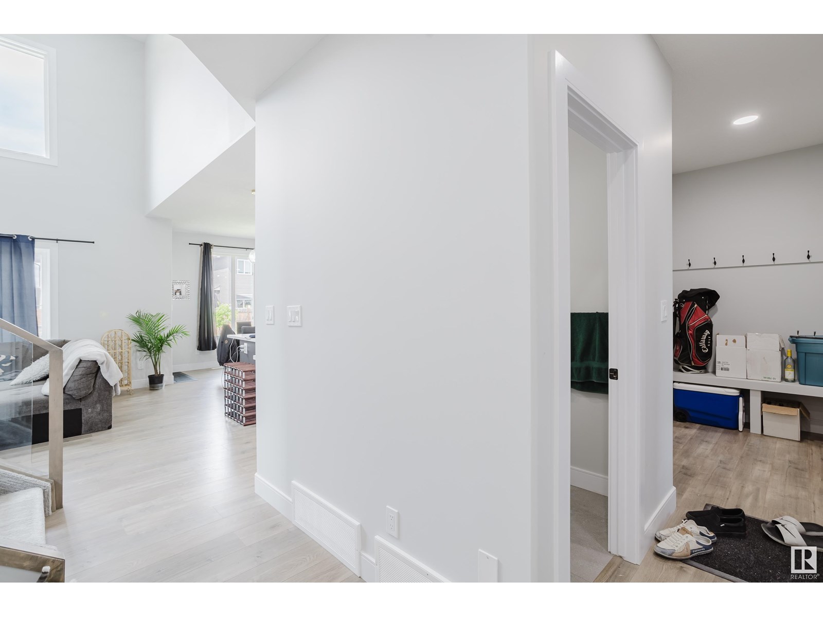 17328 68 ST NW NW