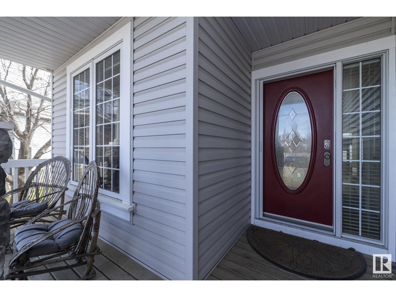 1207 SUMMERSIDE DR SW